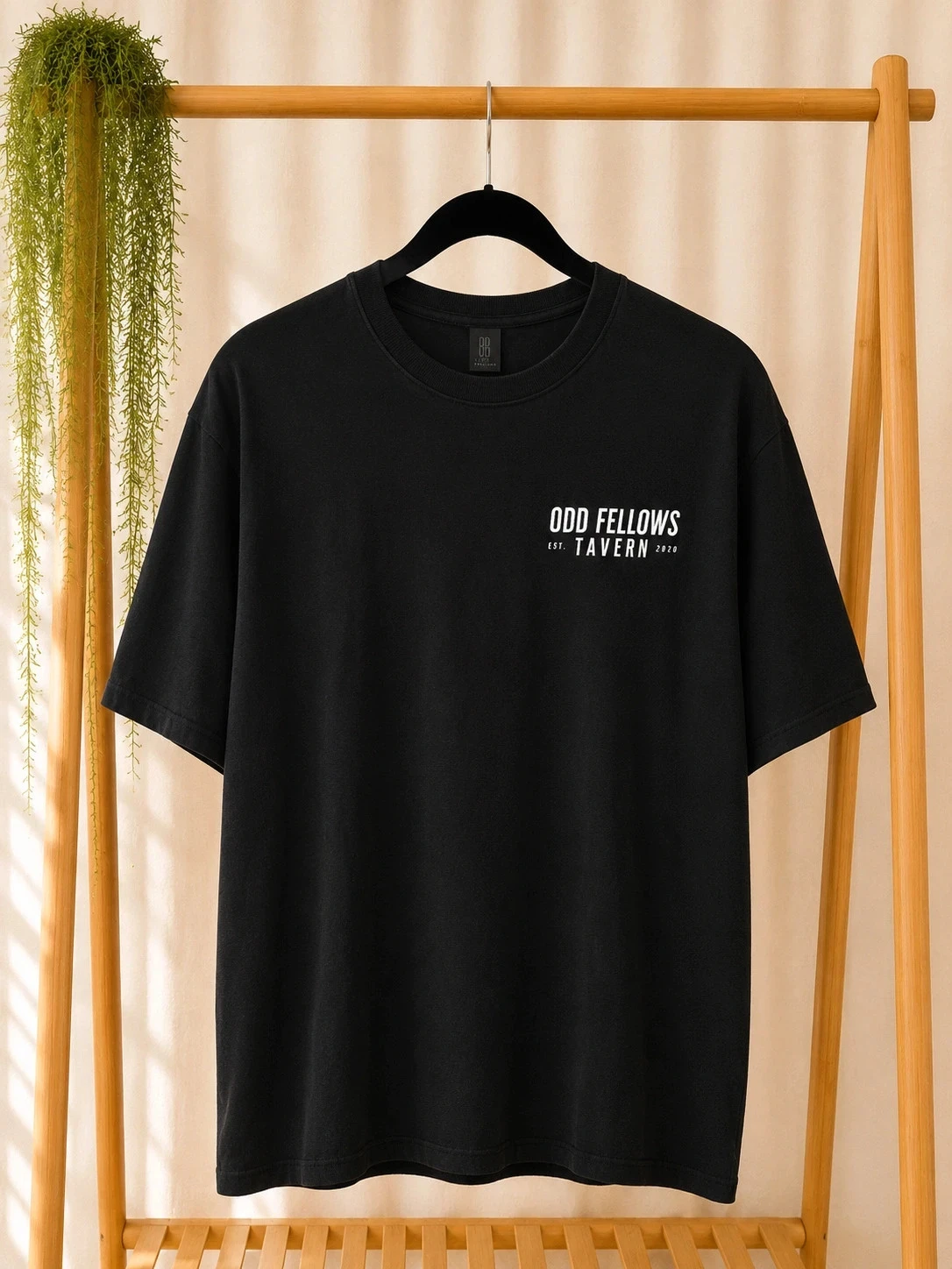 Camiseta Odd Fellows Tavern negra XL District para hombre – photo 2